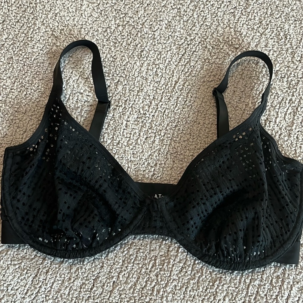 Negative bra